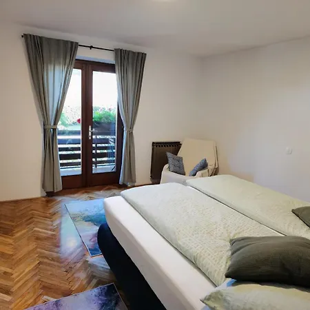 Apartma Zerjav Kranjska Gora Exterior photo