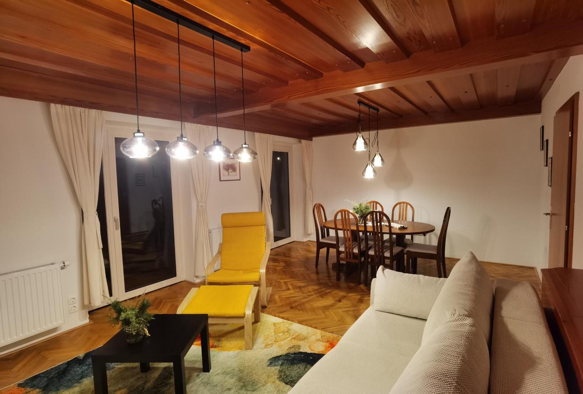 Apartma Zerjav Apartment
